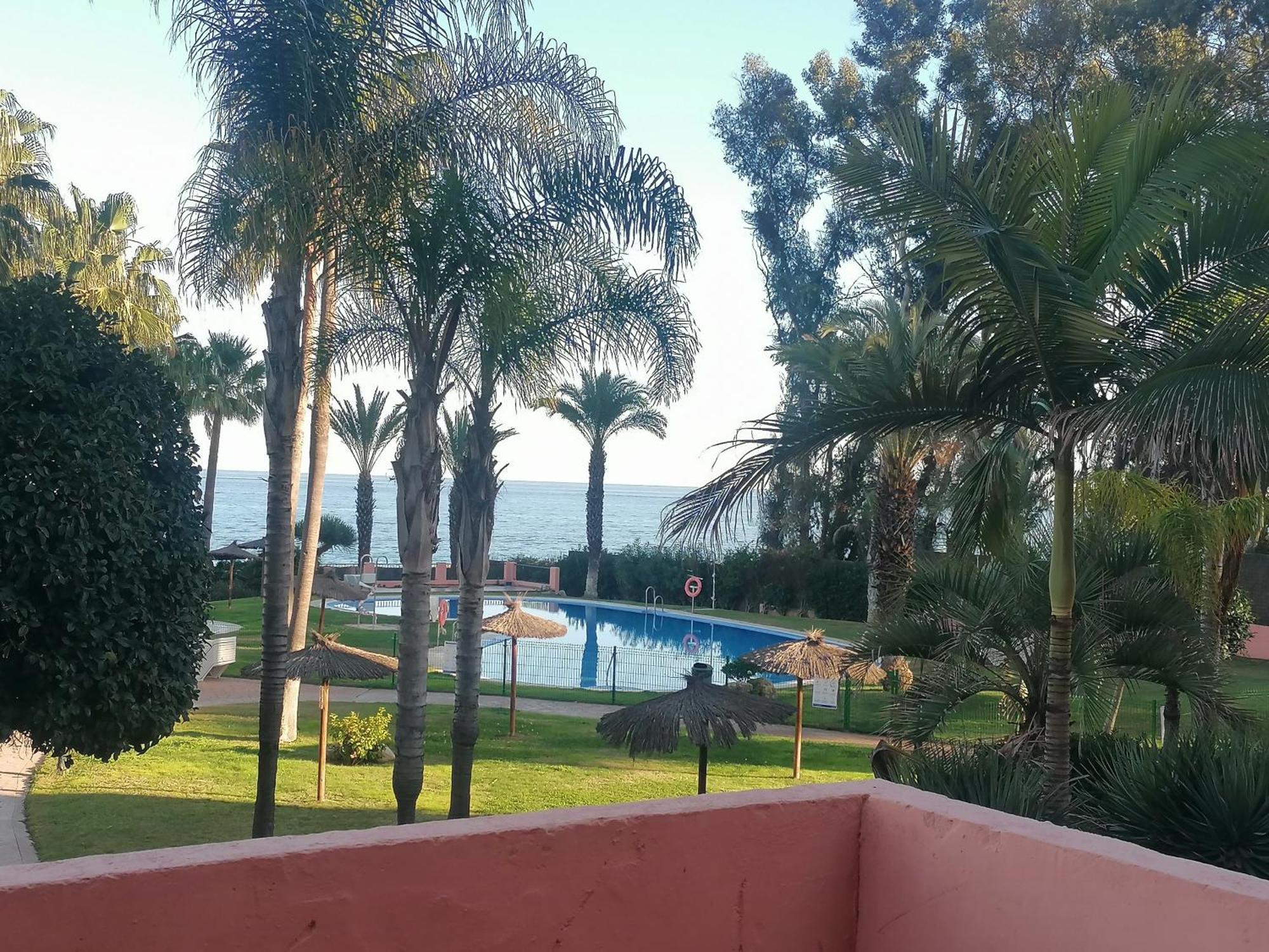 Cn-340 Suites Estepona Ruang foto