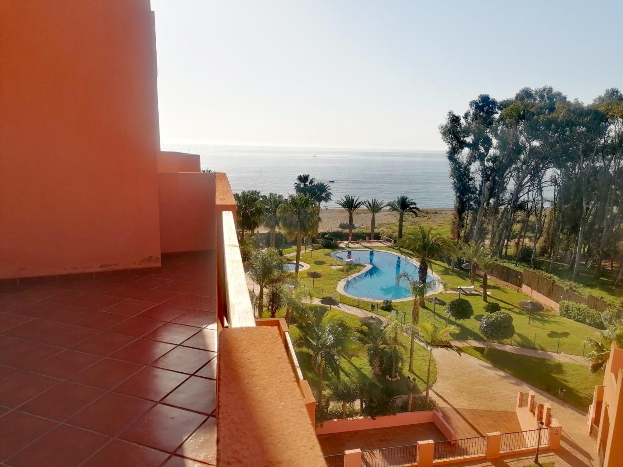 Cn-340 Suites Estepona Ruang foto
